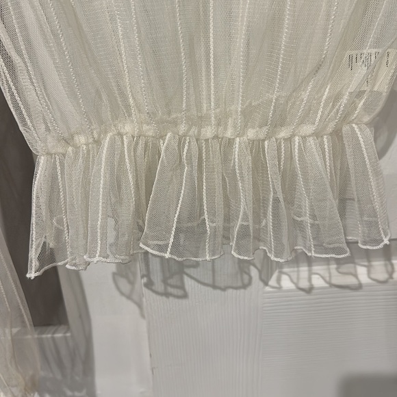 See through oak and fort blouse NWT - Picture 2 of 5